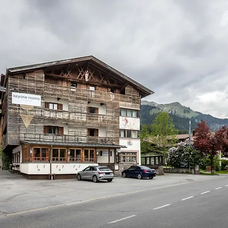 Keyone Loisach Hotel *